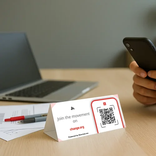 reeview.me-change.org-qr-code-table-tent-for-petitions